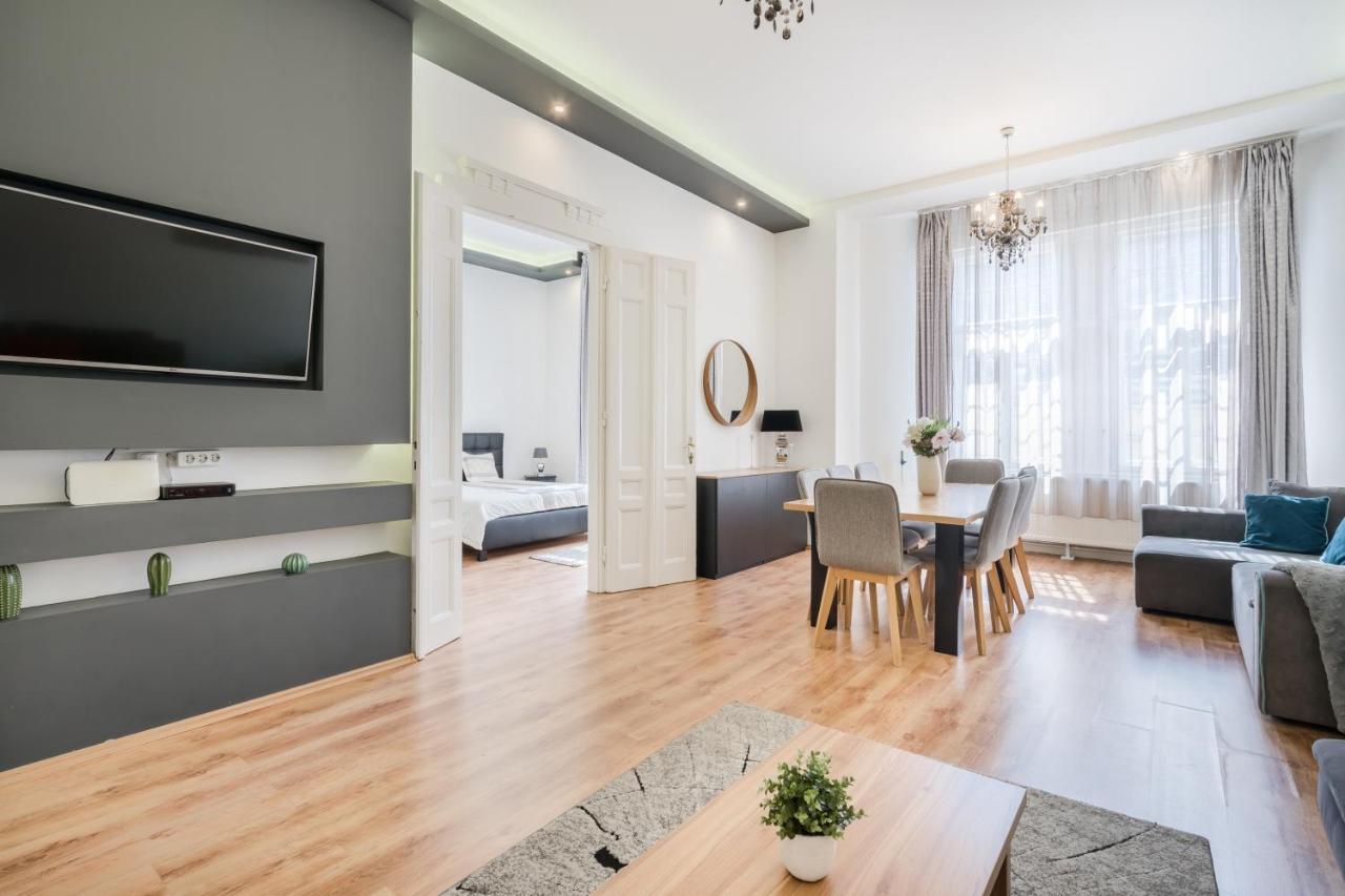 بودابست Real Apartments Zichy المظهر الخارجي الصورة