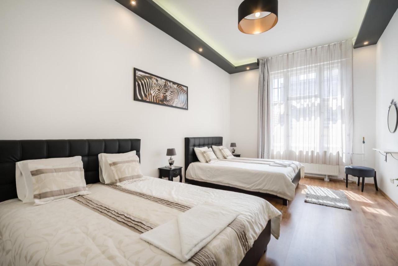 بودابست Real Apartments Zichy المظهر الخارجي الصورة